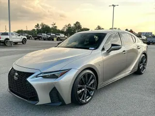 Lexus IS 350 2023 F SPORT 4dr Sedán