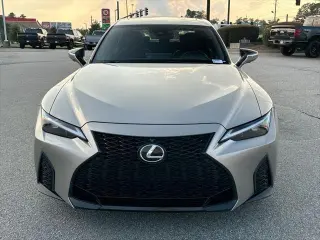 Lexus IS 350 2023 F SPORT 4dr Sedán