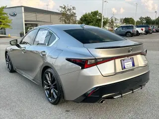 Lexus IS 350 2023 F SPORT 4dr Sedán