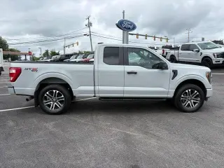 Ford F-150 2023 4x4 XL 4dr SuperCab 6.5 ft. SB