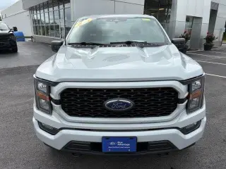 Ford F-150 2023 4x4 XL 4dr SuperCab 6.5 ft. SB