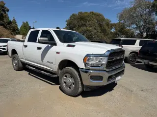 Ram 2500 2022 4x4 Tradesman 4dr Crew Cab 6.3 ft. SB Pickup