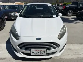 Ford Fiesta 2019 SE 4dr Sedán