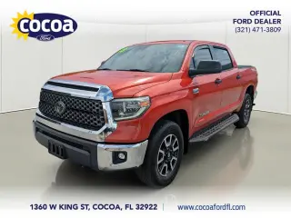 Toyota Tundra 2018 4x2 SR5 4dr CrewMax Cab Pickup SB (5.7L V8)