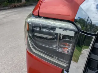 Toyota Tundra 2018 4x2 SR5 4dr CrewMax Cab Pickup SB (5.7L V8)