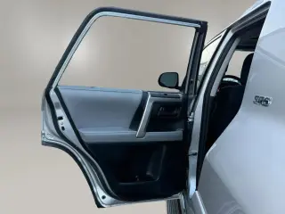 Toyota 4Runner 2012 4x4 SR5 SUV de 4 puertas