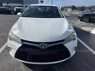 Toyota Camry 2017 SE 4dr Sedán