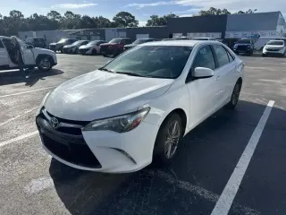 Toyota Camry 2017 SE 4dr Sedán