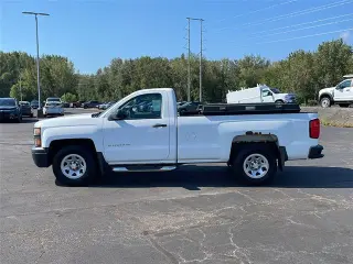 Chevrolet Silverado 1500 2015 4x2 Work Truck Camioneta de Trabajo 2p Cabina Estándar 6.5 pies SB