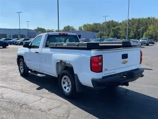 Chevrolet Silverado 1500 2015 4x2 Work Truck Camioneta de Trabajo 2p Cabina Estándar 6.5 pies SB