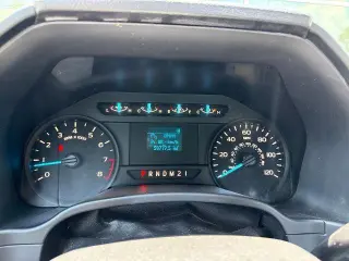 Ford F-150 2019 4x2 XL 2dr Cab Regular 6.5 ft. SB