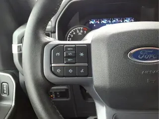Ford F-150 2023 4x4 XLT 4dr SuperCrew 5.5 ft. SB
