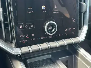 GMC Acadia 2024 Elevation 4dr SUV