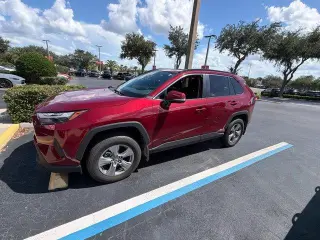 Toyota RAV4 Hybrid 2025 AWD XLE 4dr SUV