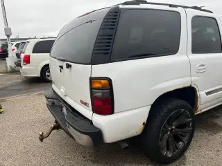 GMC Yukon 2004 SLT 4WD 4dr SUV