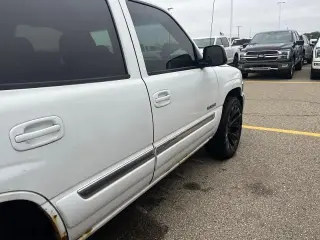 GMC Yukon 2004 SLT 4WD 4dr SUV