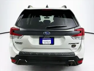 Subaru Forester 2024 AWD Wilderness 4p Crossover