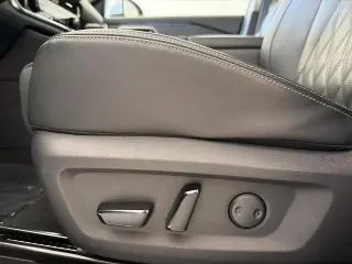 Nissan Rogue 2025 AWD Platinum 4p Crossover
