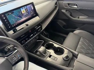 Nissan Rogue 2025 AWD Platinum 4p Crossover