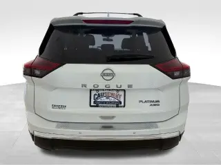 Nissan Rogue 2025 AWD Platinum 4p Crossover