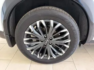 Nissan Rogue 2025 AWD Platinum 4p Crossover