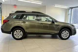 Subaru Outback 2019 AWD 2.5i 4dr Crossover