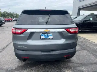 Chevrolet Traverse 2019 LS 4dr SUV w/1LS