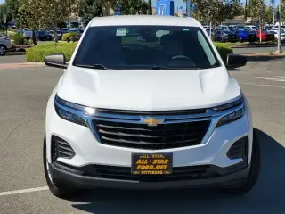 Chevrolet Equinox 2022 4x4 LS 4dr SUV w/1LS