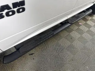 Ram 1500 2018 4x2 Express 4dr Crew Cab 5.5 ft. SB Pickup