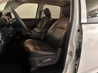 Ram 1500 2018 4x2 Express 4dr Crew Cab 5.5 ft. SB Pickup