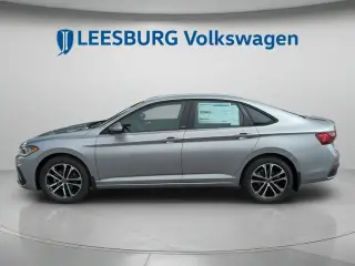 Volkswagen Jetta 2026 Sport 4dr Sedán