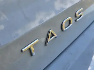 Volkswagen Taos 2025 SE Black 4dr SUV