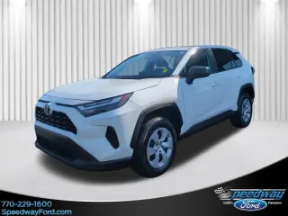 Toyota RAV4 2024 LE 4dr SUV