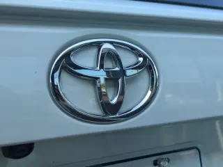 Toyota RAV4 2024 LE 4dr SUV