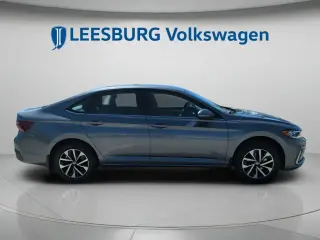 Volkswagen Jetta 2026 S 4dr Sedán