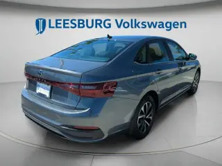 Volkswagen Jetta 2026 S 4dr Sedán