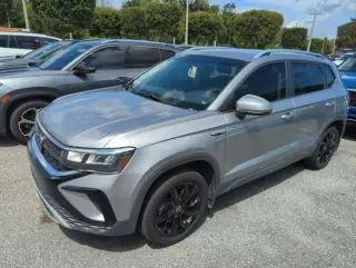 Volkswagen Taos 2022 SE 4dr SUV