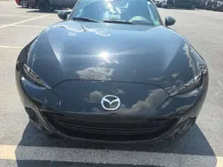 Mazda MX-5 Miata RF 2022 Grand Touring Convertible de 2 puertas 6A