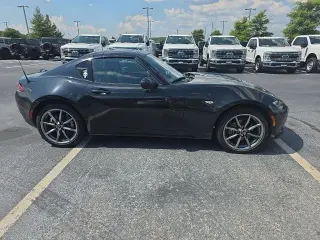Mazda MX-5 Miata RF 2022 Grand Touring Convertible de 2 puertas 6A
