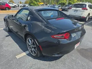Mazda MX-5 Miata RF 2022 Grand Touring Convertible de 2 puertas 6A