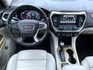 GMC Acadia 2017 4x4 Denali 4dr SUV