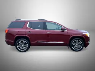GMC Acadia 2017 4x4 Denali 4dr SUV