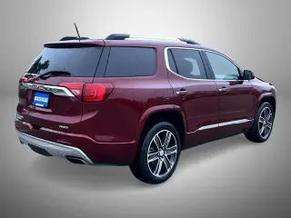 GMC Acadia 2017 4x4 Denali 4dr SUV