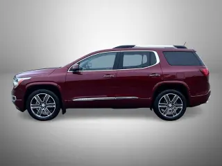 GMC Acadia 2017 4x4 Denali 4dr SUV