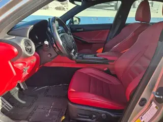 Lexus IS 350 2023 F SPORT 4dr Sedán