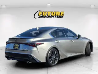 Lexus IS 350 2023 F SPORT 4dr Sedán