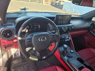 Lexus IS 350 2023 F SPORT 4dr Sedán
