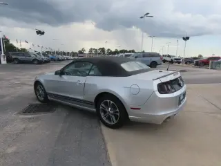Ford Mustang 2014 V6 2p Conversible