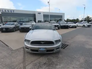 Ford Mustang 2014 V6 2p Conversible