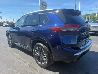 Nissan Rogue 2024 AWD Platinum 4dr Crossover